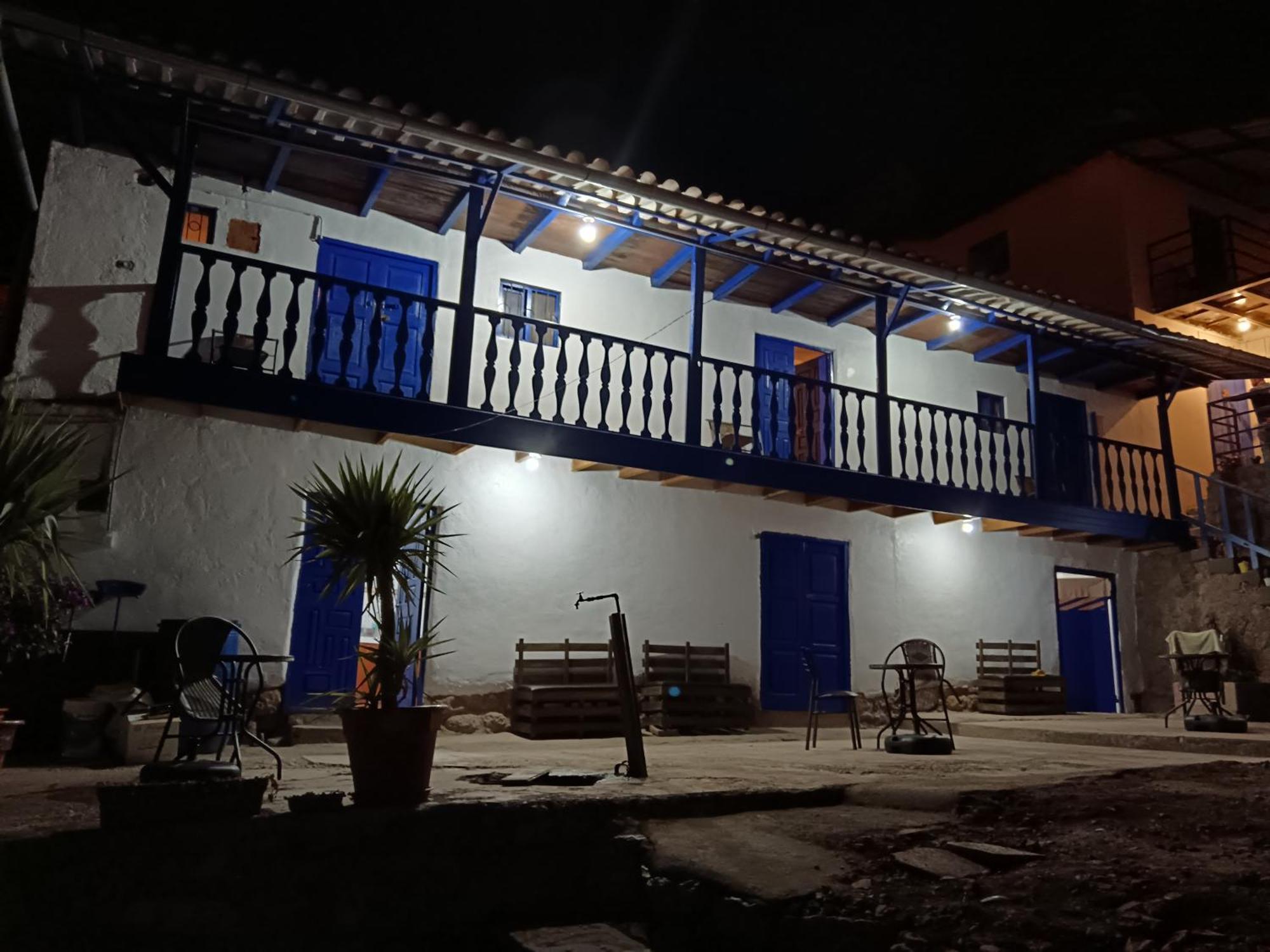 Auquis Hostal *